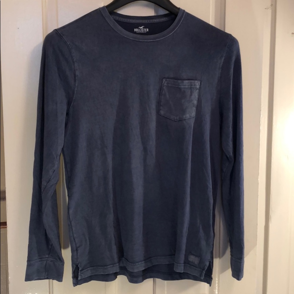 Hollister blue long sleeved Crewneck pocket tee